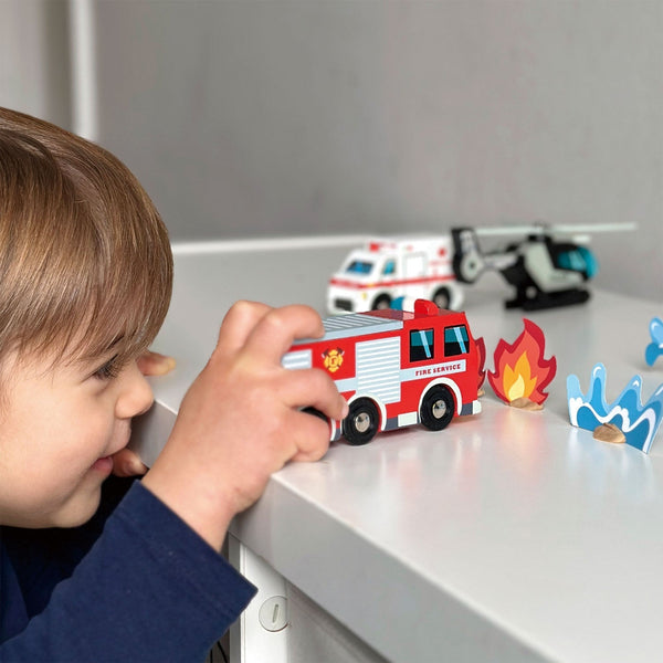 Wooden Toys vs Plastic Toys: Which is Better for Your Child?